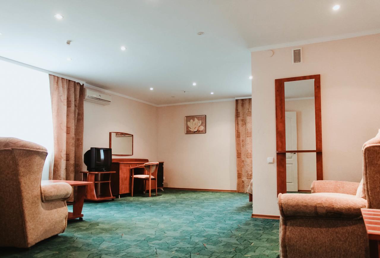 Kanna Hotel Askania-Nova Exteriér fotografie