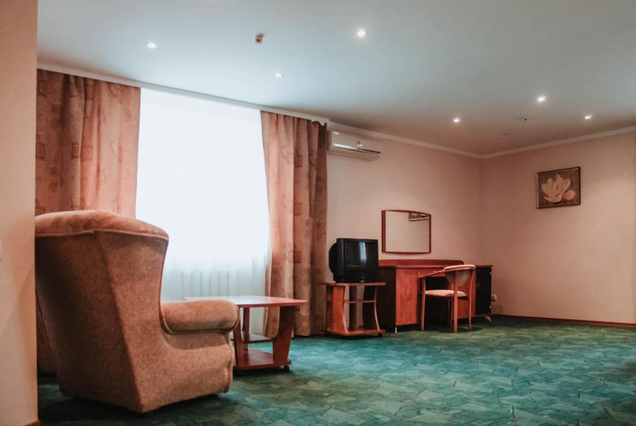 Kanna Hotel Askania-Nova Exteriér fotografie